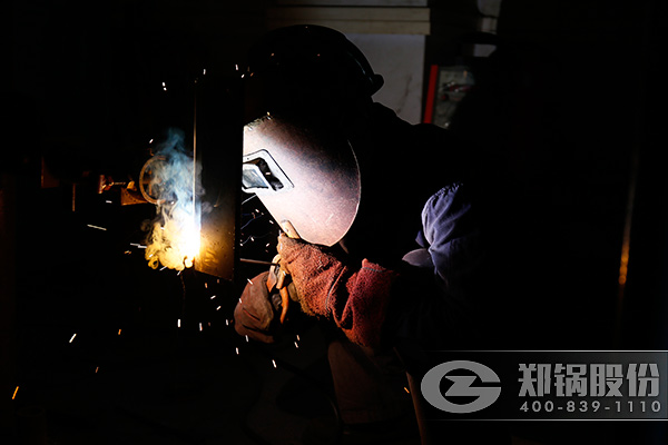 永利yl23455铆工焊工交锋竞赛