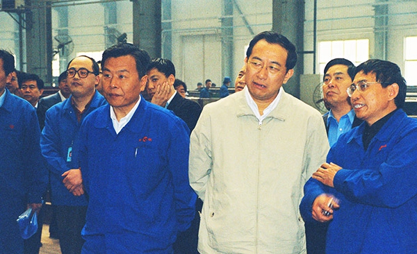 原河南省委常委、、郑州市委书记王文超在公司车间调研